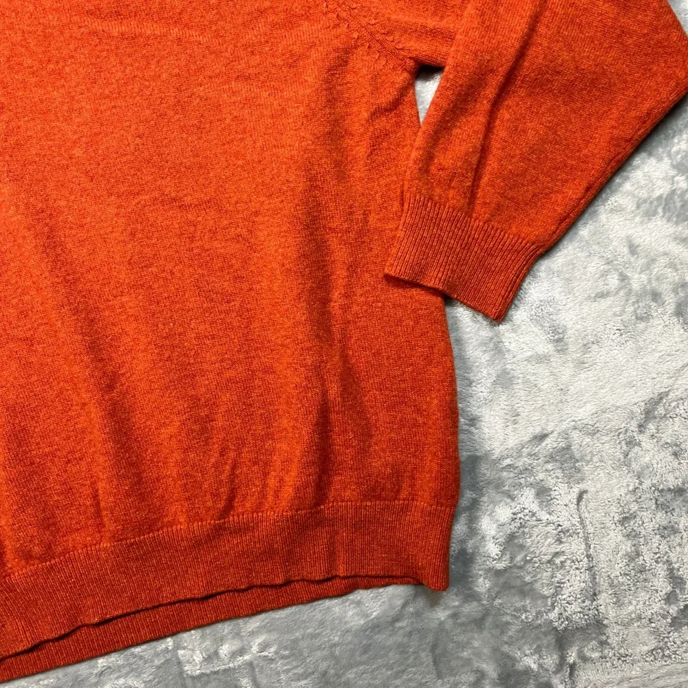 L.L. Bean classic neck